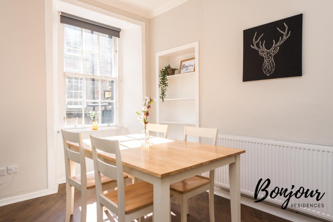 Appartement Bright New Town 2br-1ba, 1 Min To George St By Bonjour Residences