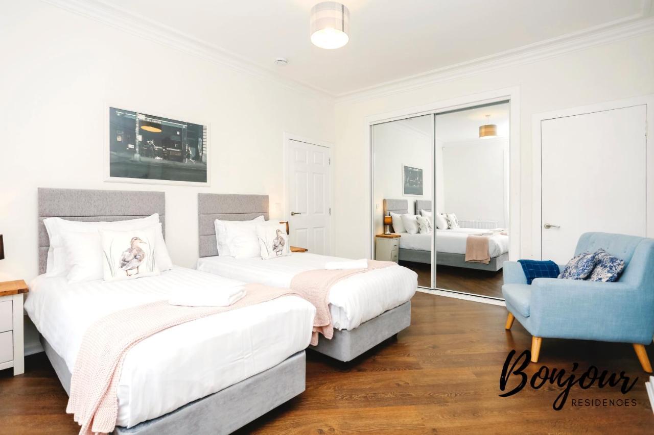 Bright New Town 2br-1ba, 1 Min To George St By Bonjour Residences Appartement *